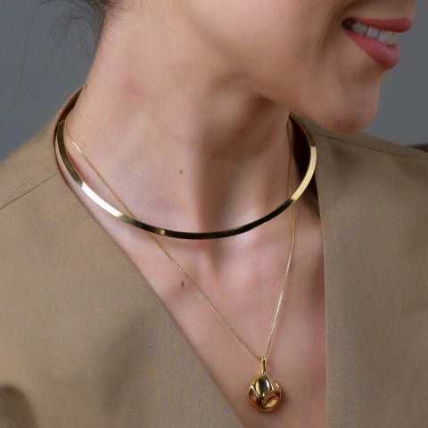 Monaco Curve Necklace – 18K Gold Plated