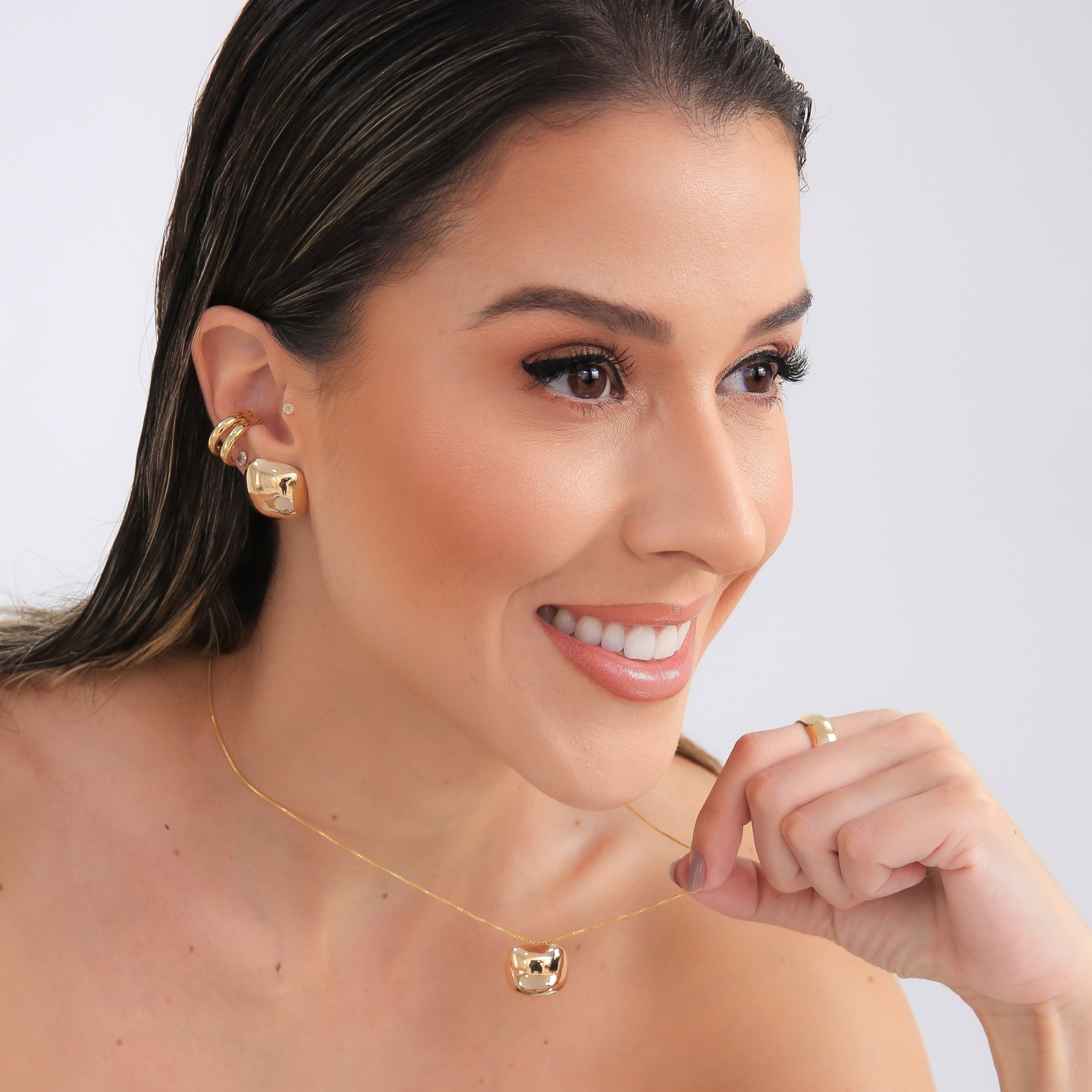 Mila Earrings – 18K Gold Plated